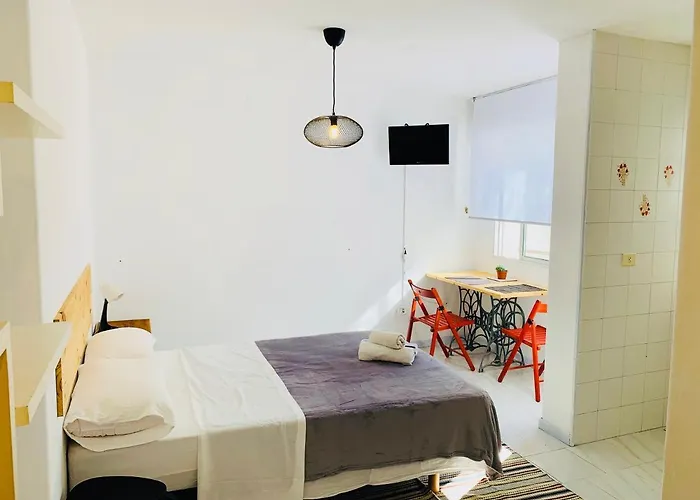 Estudio 1 En El Centro De Pontevedra